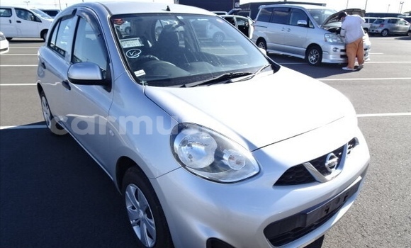 Acheter Occasion Voiture Nissan Micra Gris à Beitbridge, Matabeleland South Acheter Occasion Voiture Nissan Micra Gris à Beitbridge, Matabeleland South