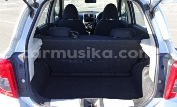 Acheter Occasion Voiture Nissan Micra Gris à Beitbridge, Matabeleland South Acheter Occasion Voiture Nissan Micra Gris à Beitbridge, Matabeleland South