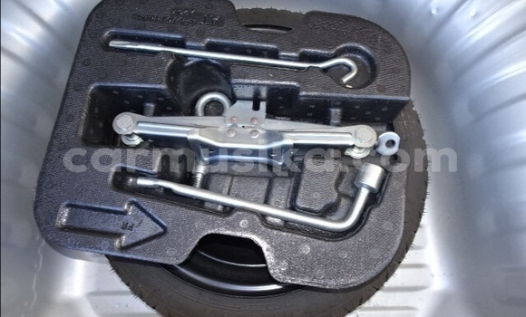 Acheter Occasion Voiture Nissan Micra Gris à Beitbridge, Matabeleland South Acheter Occasion Voiture Nissan Micra Gris à Beitbridge, Matabeleland South