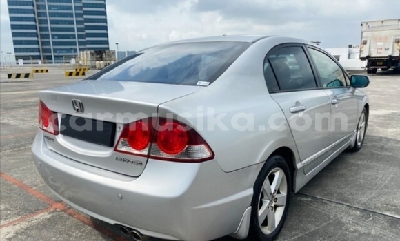 Acheter Occasion Voiture Honda Civic Gris à Beitbridge, Matabeleland South Acheter Occasion Voiture Honda Civic Gris à Beitbridge, Matabeleland South