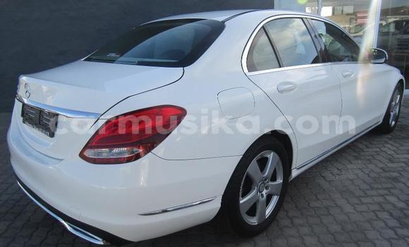 Tenga Tsaru Mercedes-Benz C180 coupe Chena Mota in Beitbridge in Matabeleland South Tenga Tsaru Mercedes-Benz C180 coupe Chena Mota in Beitbridge in Matabeleland South