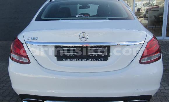 Tenga Tsaru Mercedes-Benz C180 coupe Chena Mota in Beitbridge in Matabeleland South Tenga Tsaru Mercedes-Benz C180 coupe Chena Mota in Beitbridge in Matabeleland South