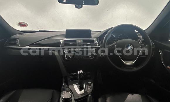 Acheter Occasion Voiture BMW 3–Series Gris à Beitbridge, Matabeleland South Acheter Occasion Voiture BMW 3–Series Gris à Beitbridge, Matabeleland South