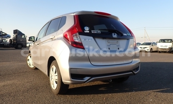 Acheter Import Voiture Honda Fit Gris à Beitbridge, Matabeleland South Acheter Import Voiture Honda Fit Gris à Beitbridge, Matabeleland South