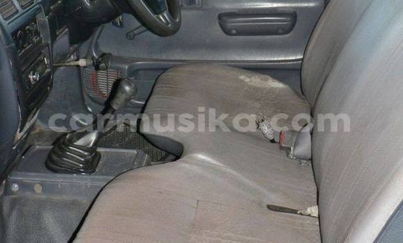 Tenga Tsaru Toyota Hilux Tsvuku Mota in Beitbridge in Matabeleland South Tenga Tsaru Toyota Hilux Tsvuku Mota in Beitbridge in Matabeleland South
