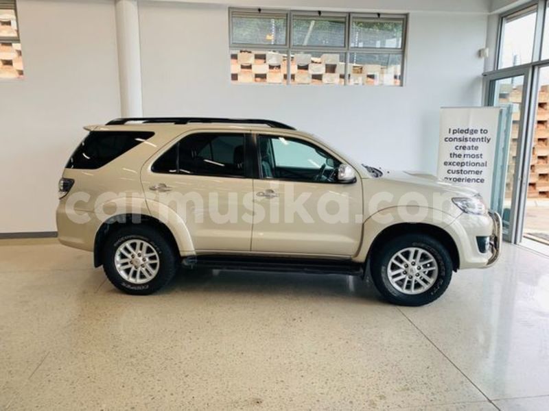 Big with watermark toyota fortuner matabeleland south beitbridge 25939