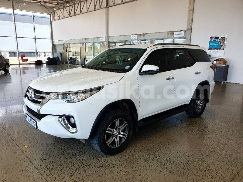 Big with watermark toyota fortuner matabeleland south beitbridge 25947