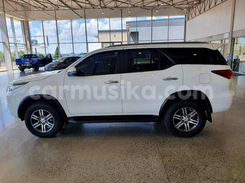 Big with watermark toyota fortuner matabeleland south beitbridge 25947