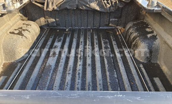 Buy Used Toyota Hilux Silver Car in Beitbridge in Matabeleland South Buy Used Toyota Hilux Silver Car in Beitbridge in Matabeleland South