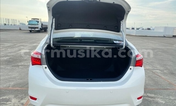 Acheter Occasion Voiture Toyota Corolla Blanc à Beitbridge, Matabeleland South Acheter Occasion Voiture Toyota Corolla Blanc à Beitbridge, Matabeleland South