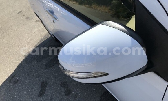 Buy Used Daihatsu MAX White Car in Beitbridge in Matabeleland South Buy Used Daihatsu MAX White Car in Beitbridge in Matabeleland South