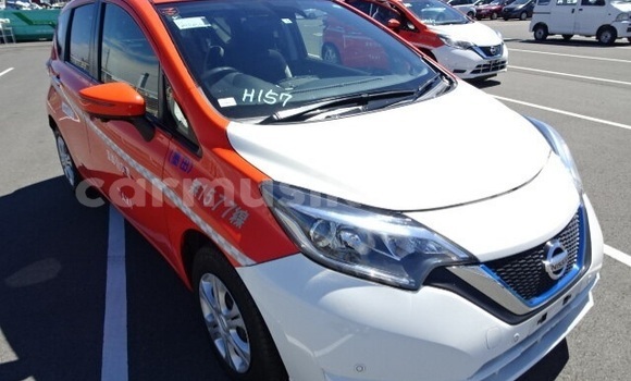 Acheter Occasion Voiture Nissan Note Rouge à Beitbridge, Matabeleland South Acheter Occasion Voiture Nissan Note Rouge à Beitbridge, Matabeleland South