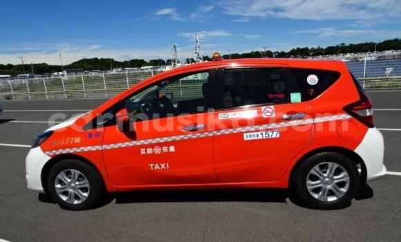 Acheter Occasion Voiture Nissan Note Rouge à Beitbridge, Matabeleland South Acheter Occasion Voiture Nissan Note Rouge à Beitbridge, Matabeleland South