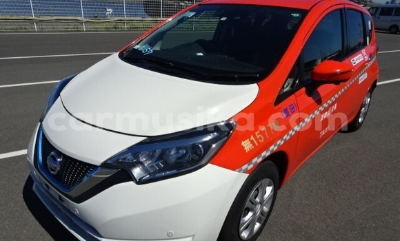 Acheter Occasion Voiture Nissan Note Rouge à Beitbridge, Matabeleland South Acheter Occasion Voiture Nissan Note Rouge à Beitbridge, Matabeleland South