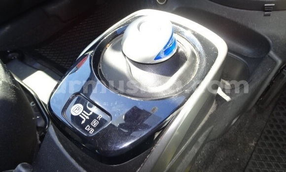 Acheter Occasion Voiture Nissan Note Rouge à Beitbridge, Matabeleland South Acheter Occasion Voiture Nissan Note Rouge à Beitbridge, Matabeleland South