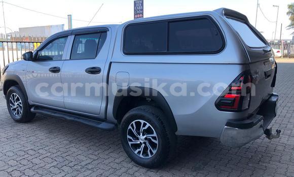 Buy Used Toyota Hilux Silver Car in Beitbridge in Matabeleland South Buy Used Toyota Hilux Silver Car in Beitbridge in Matabeleland South