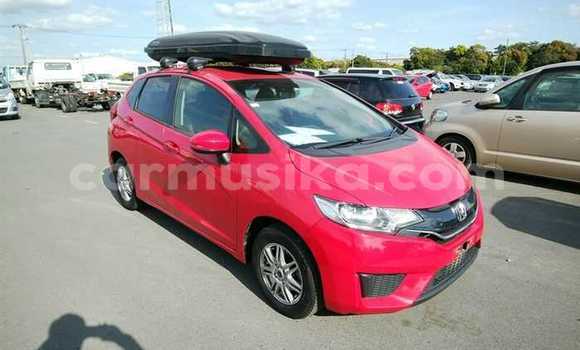 Acheter Occasion Voiture Honda Fit Rouge à Beitbridge, Matabeleland South