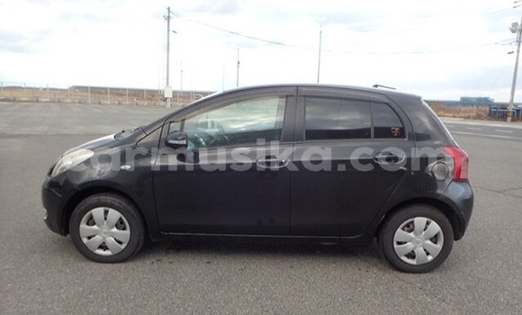 Tenga Tsaru Toyota Vitz Bhuruu Mota in Beitbridge in Matabeleland South Tenga Tsaru Toyota Vitz Bhuruu Mota in Beitbridge in Matabeleland South