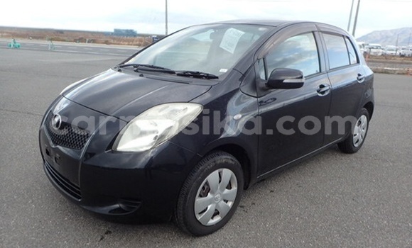 Tenga Tsaru Toyota Vitz Bhuruu Mota in Beitbridge in Matabeleland South Tenga Tsaru Toyota Vitz Bhuruu Mota in Beitbridge in Matabeleland South