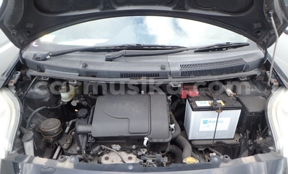 Tenga Tsaru Toyota Vitz Bhuruu Mota in Beitbridge in Matabeleland South Tenga Tsaru Toyota Vitz Bhuruu Mota in Beitbridge in Matabeleland South