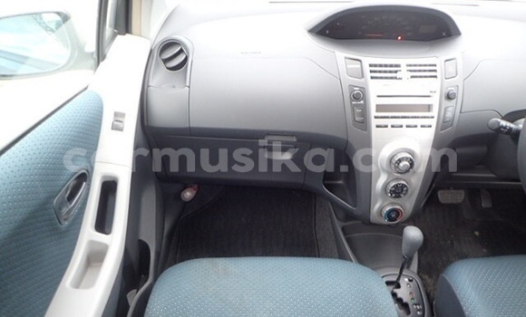 Tenga Tsaru Toyota Vitz Bhuruu Mota in Beitbridge in Matabeleland South Tenga Tsaru Toyota Vitz Bhuruu Mota in Beitbridge in Matabeleland South