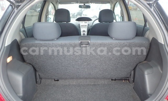 Tenga Tsaru Toyota Vitz Bhuruu Mota in Beitbridge in Matabeleland South Tenga Tsaru Toyota Vitz Bhuruu Mota in Beitbridge in Matabeleland South