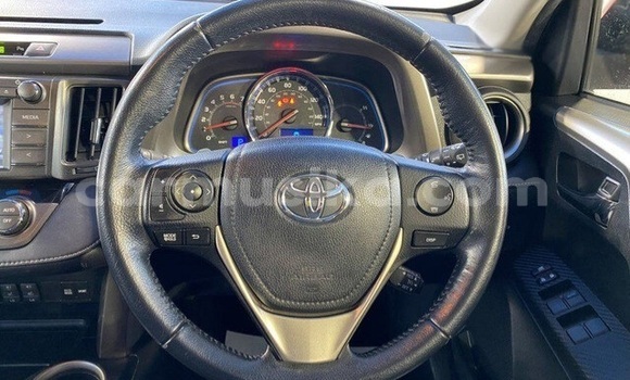 Buy Used Toyota RAV4 Red Car in Beitbridge in Matabeleland South Buy Used Toyota RAV4 Red Car in Beitbridge in Matabeleland South