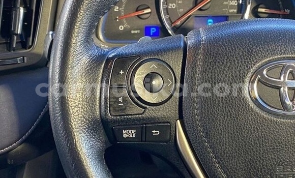 Buy Used Toyota RAV4 Red Car in Beitbridge in Matabeleland South Buy Used Toyota RAV4 Red Car in Beitbridge in Matabeleland South