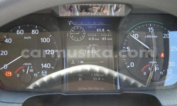 Acheter Import Utilitaire Hino Ranger Blanc à Beitbridge, Matabeleland South Acheter Import Utilitaire Hino Ranger Blanc à Beitbridge, Matabeleland South