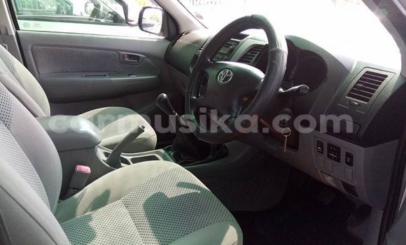 Acheter Occasion Voiture Toyota Hilux Gris à Alexandra Park, Harare Acheter Occasion Voiture Toyota Hilux Gris à Alexandra Park, Harare