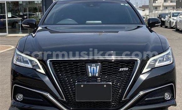 Tenga Tsaru Toyota Crown Nhema Mota in Beitbridge in Matabeleland South Tenga Tsaru Toyota Crown Nhema Mota in Beitbridge in Matabeleland South