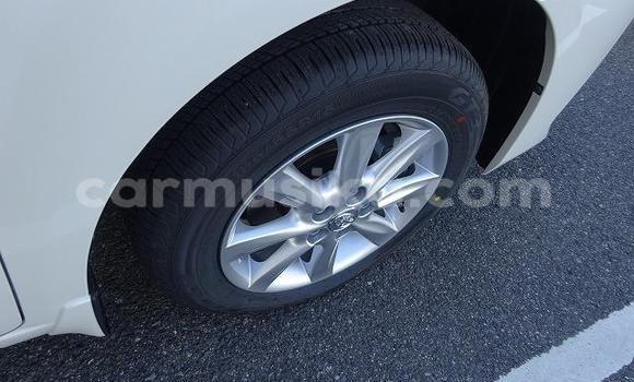 Tenga Imported Toyota Premio Chena Mota in Beitbridge in Matabeleland South Tenga Imported Toyota Premio Chena Mota in Beitbridge in Matabeleland South