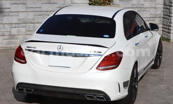 Acheter Import Voiture Mercedes‒Benz C-klasse AMG Blanc à Beitbridge, Matabeleland South Acheter Import Voiture Mercedes‒Benz C-klasse AMG Blanc à Beitbridge, Matabeleland South