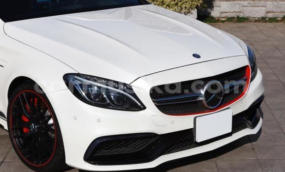 Acheter Import Voiture Mercedes‒Benz C-klasse AMG Blanc à Beitbridge, Matabeleland South Acheter Import Voiture Mercedes‒Benz C-klasse AMG Blanc à Beitbridge, Matabeleland South