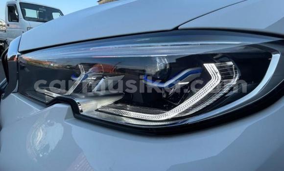 Tenga Imported BMW 3–Series Chena Mota in Beitbridge in Matabeleland South Tenga Imported BMW 3–Series Chena Mota in Beitbridge in Matabeleland South