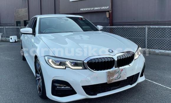 Tenga Imported BMW 3–Series Chena Mota in Beitbridge in Matabeleland South Tenga Imported BMW 3–Series Chena Mota in Beitbridge in Matabeleland South