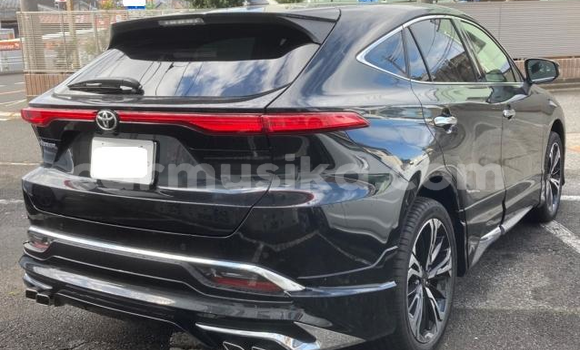 Acheter Import Voiture Toyota Harrier Noir à Beitbridge, Matabeleland South Acheter Import Voiture Toyota Harrier Noir à Beitbridge, Matabeleland South