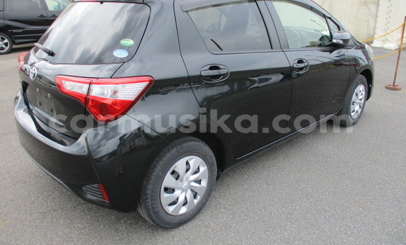 Acheter Import Voiture Toyota Vitz Autre à Beitbridge, Matabeleland South Acheter Import Voiture Toyota Vitz Autre à Beitbridge, Matabeleland South