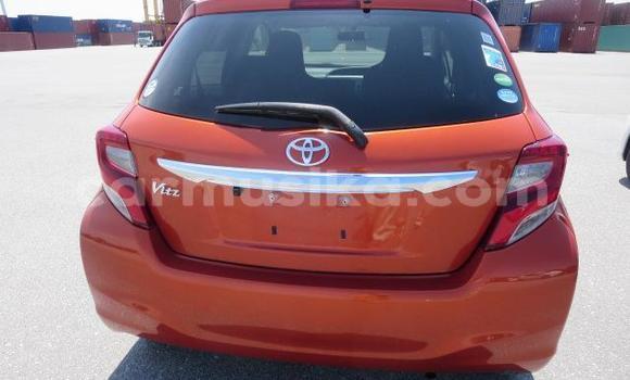 Acheter Import Voiture Toyota Vitz Autre à Beitbridge, Matabeleland South Acheter Import Voiture Toyota Vitz Autre à Beitbridge, Matabeleland South