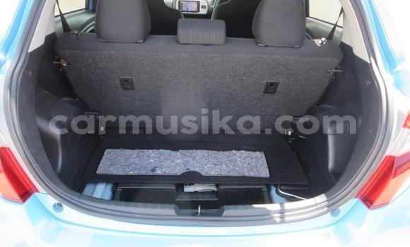 Tenga Imported Toyota Vitz Zvimwe Mota in Beitbridge in Matabeleland South Tenga Imported Toyota Vitz Zvimwe Mota in Beitbridge in Matabeleland South