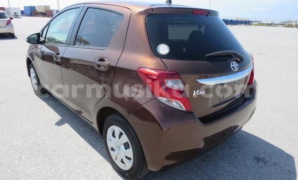 Acheter Import Voiture Toyota Vitz Autre à Beitbridge, Matabeleland South Acheter Import Voiture Toyota Vitz Autre à Beitbridge, Matabeleland South