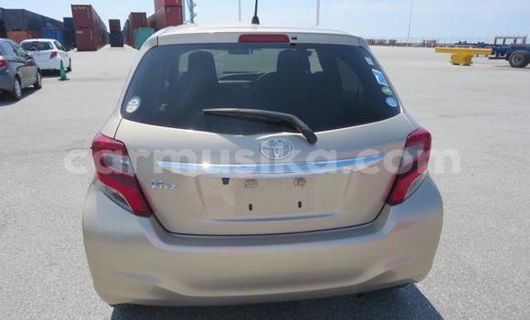 Acheter Import Voiture Toyota Vitz Autre à Beitbridge, Matabeleland South Acheter Import Voiture Toyota Vitz Autre à Beitbridge, Matabeleland South