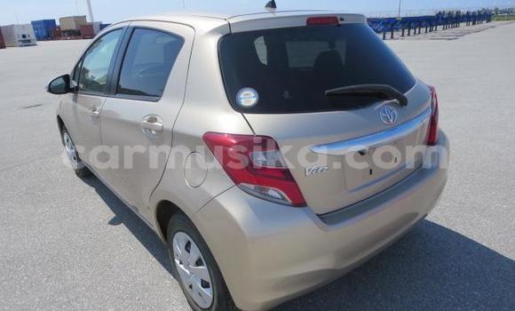 Acheter Import Voiture Toyota Vitz Autre à Beitbridge, Matabeleland South Acheter Import Voiture Toyota Vitz Autre à Beitbridge, Matabeleland South