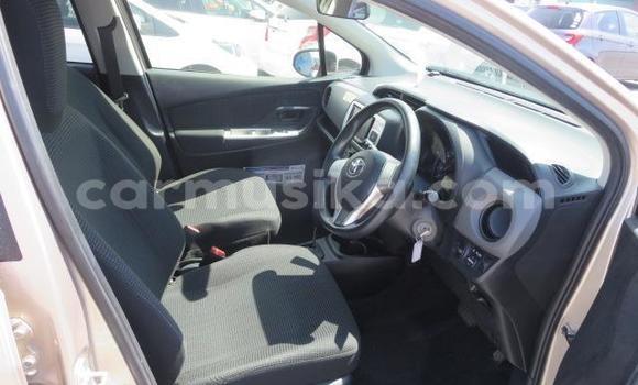 Acheter Import Voiture Toyota Vitz Autre à Beitbridge, Matabeleland South Acheter Import Voiture Toyota Vitz Autre à Beitbridge, Matabeleland South