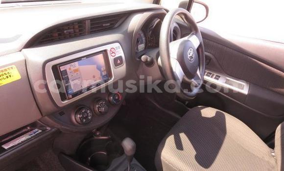 Acheter Import Voiture Toyota Vitz Autre à Beitbridge, Matabeleland South Acheter Import Voiture Toyota Vitz Autre à Beitbridge, Matabeleland South
