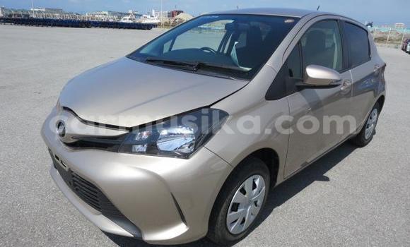 Acheter Import Voiture Toyota Vitz Autre à Beitbridge, Matabeleland South Acheter Import Voiture Toyota Vitz Autre à Beitbridge, Matabeleland South