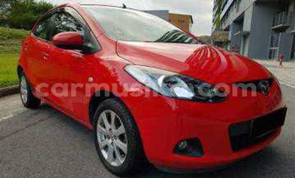 Nunua Ilio tumika Mazda 2 Nyekundu Gari ndani ya Beitbridge nchini Matabeleland Kusini