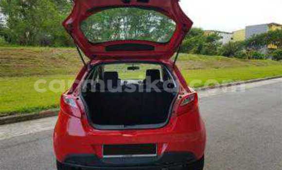 Acheter Occasion Voiture Mazda 2 Rouge à Beitbridge, Matabeleland South Acheter Occasion Voiture Mazda 2 Rouge à Beitbridge, Matabeleland South