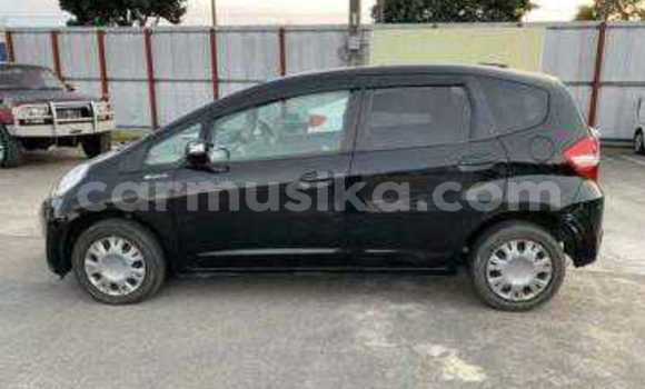 Buy Used Honda Fit Black Car in Beitbridge in Matabeleland South Buy Used Honda Fit Black Car in Beitbridge in Matabeleland South