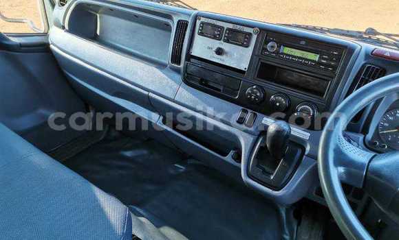 Acheter Occasion Utilitaire Mitsubishi Fuso Blanc à Beitbridge, Matabeleland South Acheter Occasion Utilitaire Mitsubishi Fuso Blanc à Beitbridge, Matabeleland South